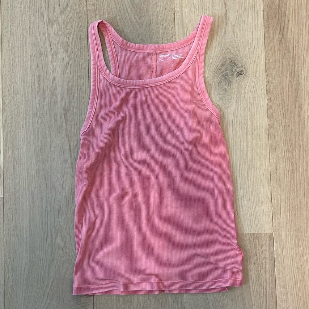 Aerie Tank
